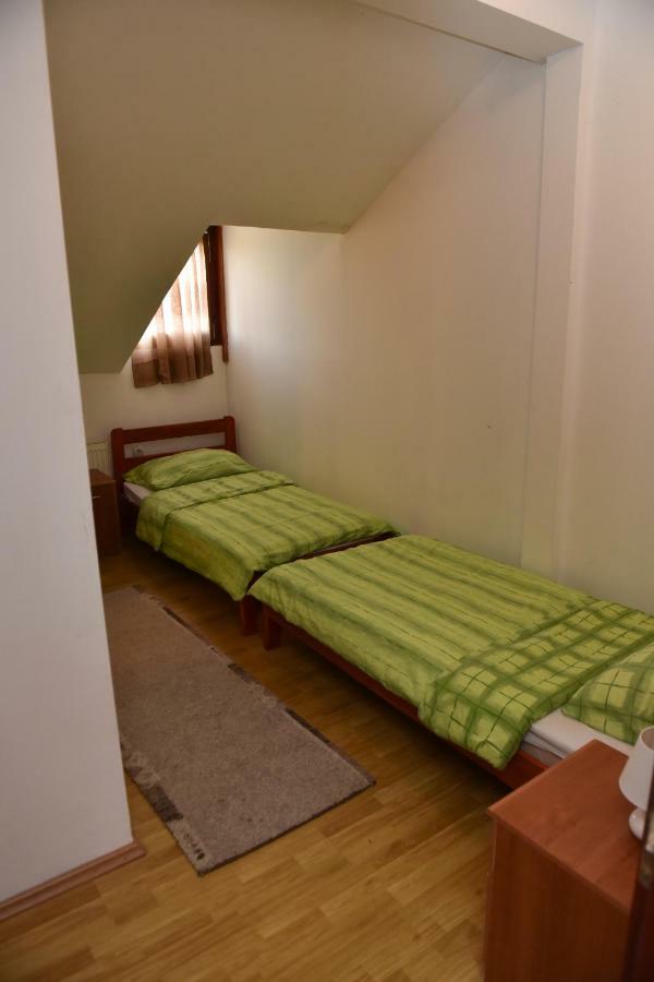Perušić Bistro Kristina Bed & Breakfast エクステリア 写真